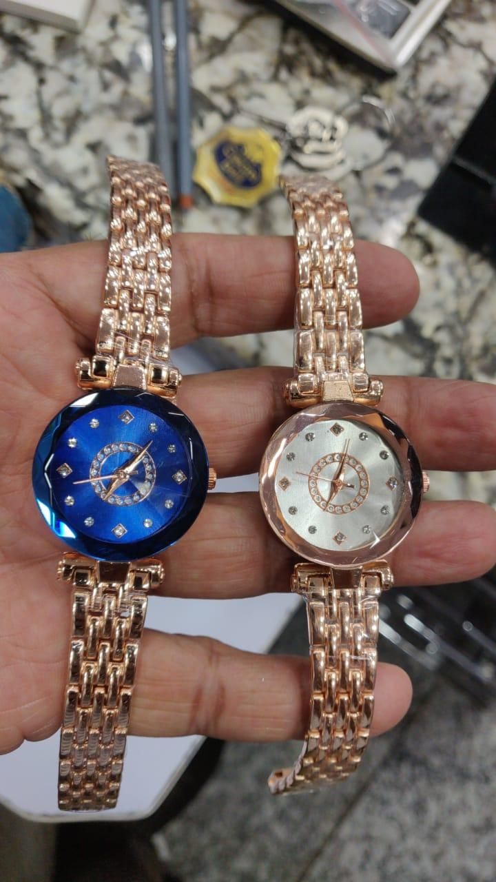 DIAMOND SHAPE WATCH (Rose Gold Strap)